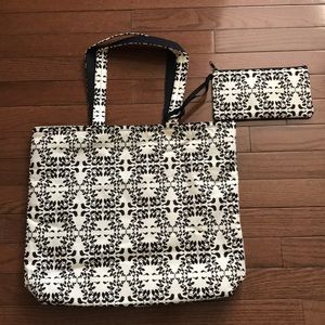 Shopper tote and pouch set